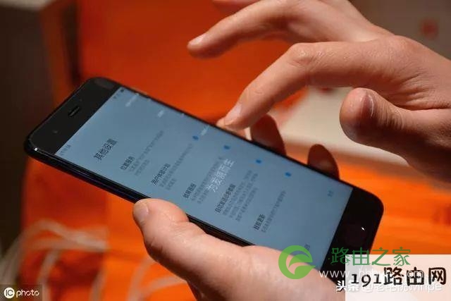 手机连接WiFi不稳定?教你设置4个数字,让手机不再断网