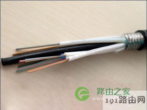 100Mbps和100Mb/s有什么不同 100Mbps 和 100Mb/s 有什么区别