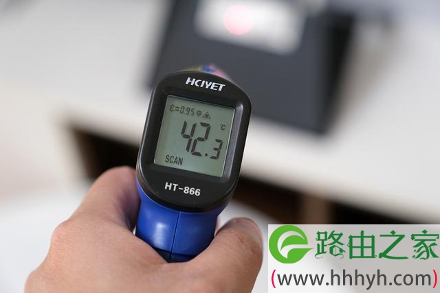 华为路由AX3 Pro和小米路由器AX3600对比评测