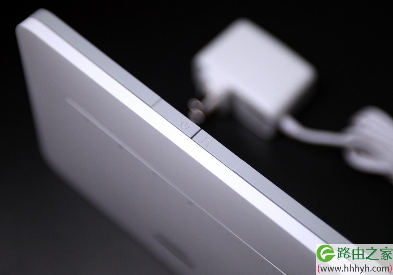 华为4G路由2 Pro评测：双管齐下 永不断网，如何做到1加1大于2的？