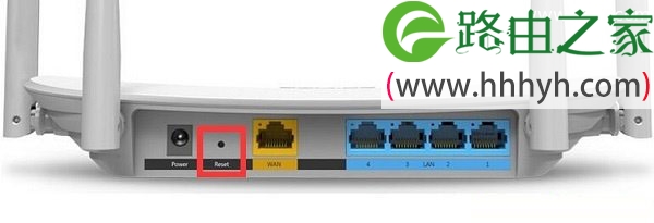按住Reset按钮，把TL-WDR5600恢复出厂设置
