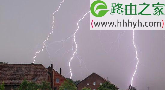 无线路由器晚上或打雷要关闭吗？