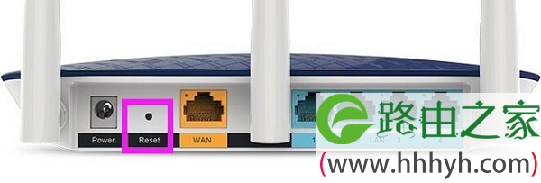按住复位按钮：Reset，把TL-WR886N恢复出厂设置