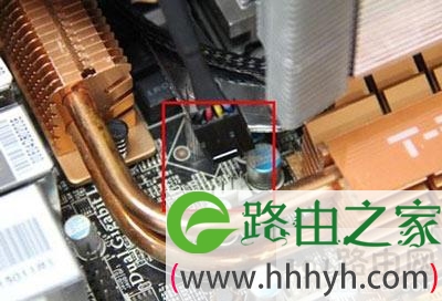 台式机散热器正确的安装教程