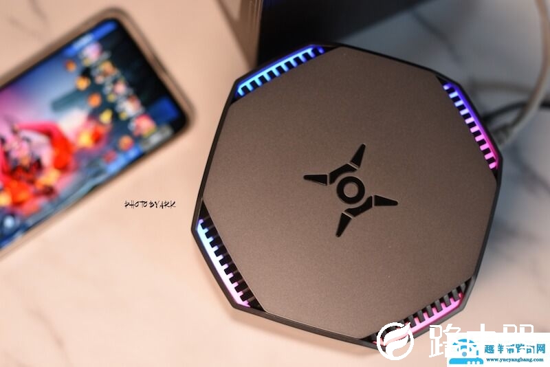 家里WiFi不稳定 卡经常掉线？荣耀猎人游戏路由评测