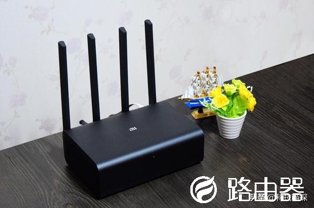 小米路由器HD真千兆、带硬盘、USB3.0、你还需要啥功能？