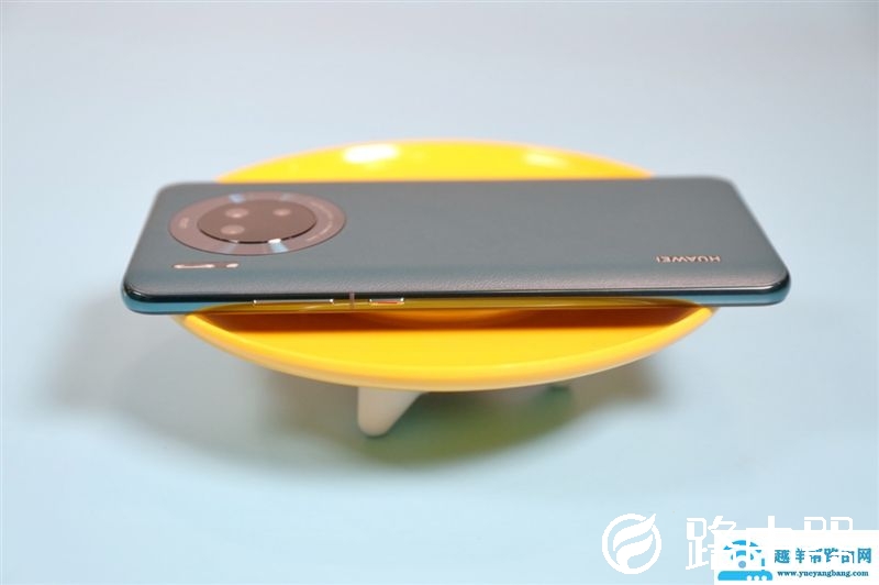 华为mate305g手机可以用4g的网络吗