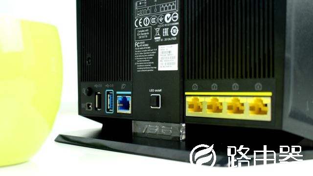 不止是为信仰充值！华硕RT-AC68U 1900M路由器体验评测