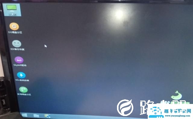 主板跟电源的线如何安装（组装电脑主机电源接线图）(21)
