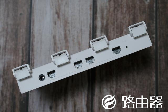 华为路由WS5200四核版体验评测：家用的实惠之选