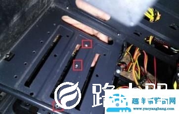 电脑硬盘怎么装