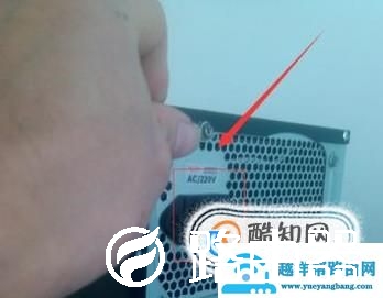 电脑硬盘怎么装