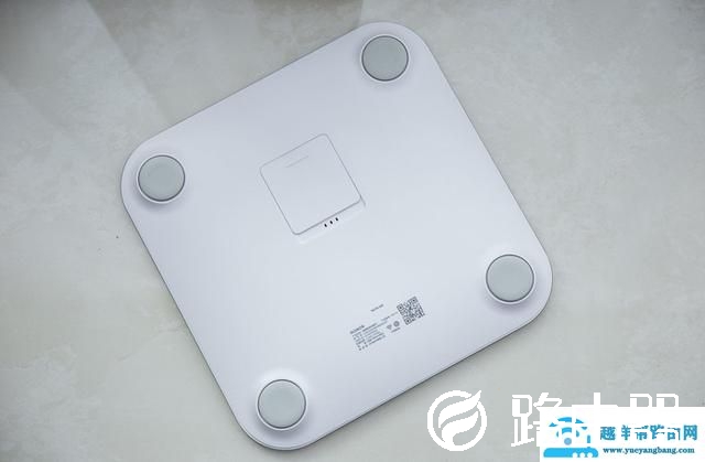 荣耀智能体脂秤WiFi版评测：17项身体指标 比你更懂你