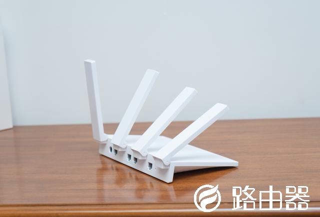 200元档唯一四核真千兆路由，华为路由WS5200四核版测评