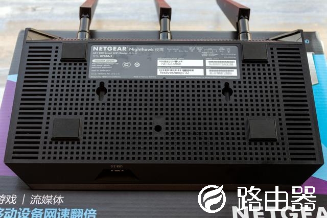 要的就是尽情上网的畅快感，网件R7000路由器上手体验