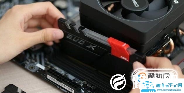 电脑开机启动不了 风扇转一会停一会