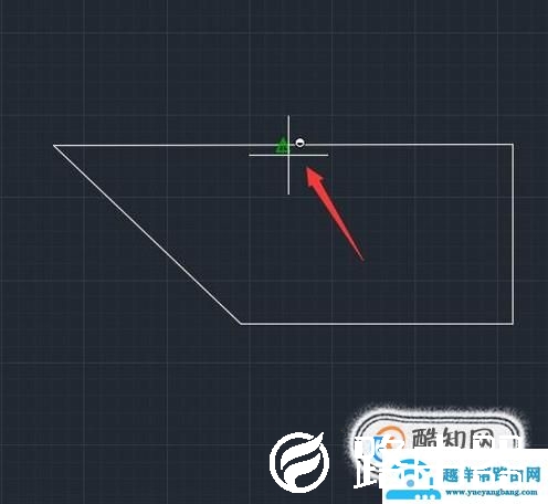CAD中怎么设置直线和中心点？