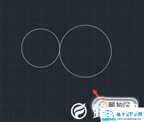 如何在CAD中绘画两个相切的圆