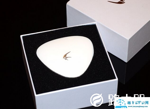 迅雷下载宝 首款家庭级网络存储器