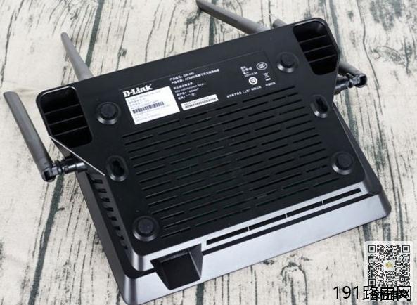 D-Link DIR-882路由器性能参数介绍